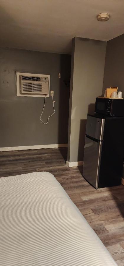 Nashoba Valley Inn & Suites Ayer エクステリア 写真