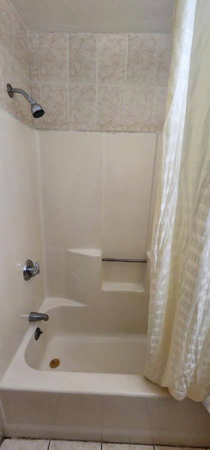 Nashoba Valley Inn & Suites Ayer エクステリア 写真